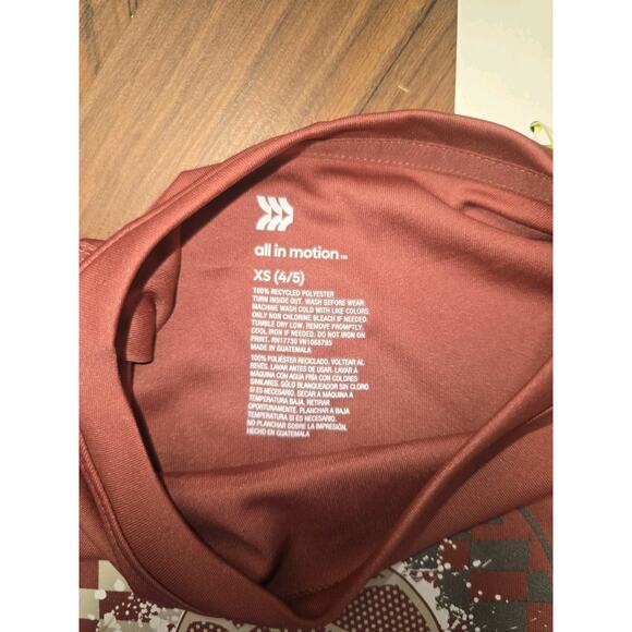 All In Motion Boys Graphic Tshirt Basketball Short Sleeve Brown sz 4/5 - Picture 3 of 5